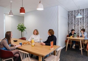 espace de coworking cafe a marcq en baroeul